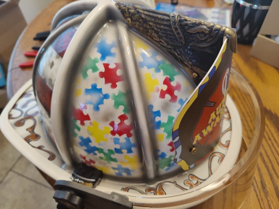 Custom Helmets 4 Autism helmet 4